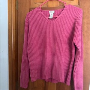 L.L. Bean Women's V-Neck Wool Sweater in Rose